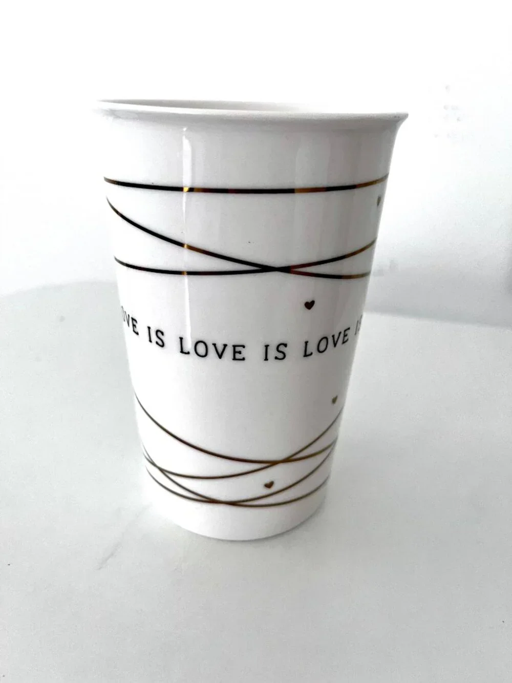 Ceramic travel mug Love is Love 15 oz with silicone lid